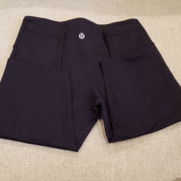 LULULEMON YOGA PANTS - Picture 1 of 11